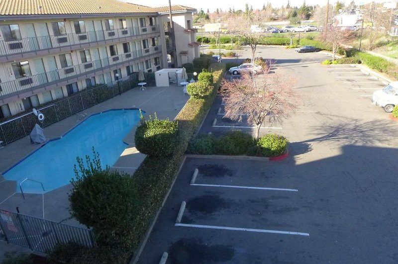 Rodeway Inn Sacramento-University Area Exterior photo
